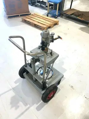 Used ARO PNEUMATIC SPRAYER DISPENSING PISTON PUMP SYSTEM Dispensing Machines Michigan US | Maverick Industrial Sales #1122854