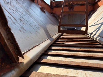 Used STAINLESS STEEL V-BOX SALTER WITH LIVE BOTTOM. _UNKNOWN_ Dry Spreaders Michigan US | Miedema Asset Management Group #1320838