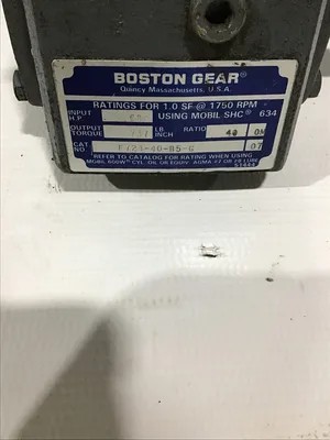 Boston Gear F721-40-B5-G Gear Speed Reducer 40:1 Ratio With Baldor Motor