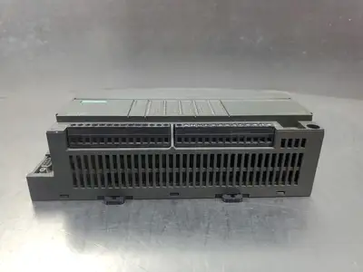 USED Siemens 6ES7216-2AD00-0XB0 CPU 216-2 SIMATIC S7-200 Module