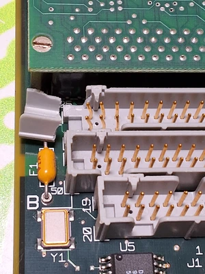 MOTOROLA MVME 162-220 CPU BOARD 84-W8866B01E *MINOR DAMAGE*