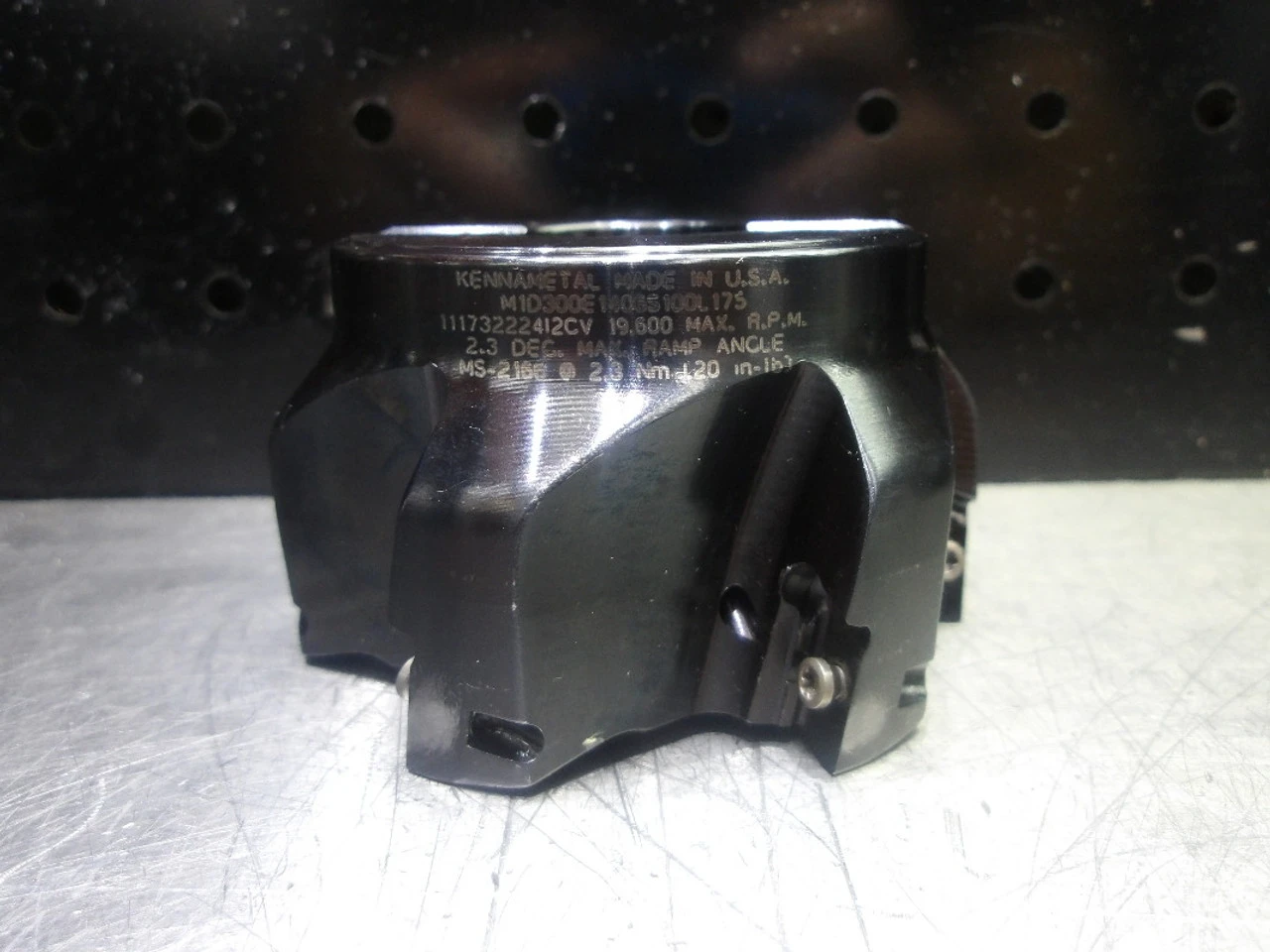 Kennametal 3" Coolant Thru Indexable Facemill 1 Arbor M1D300E1406S100L (LOC2702B)