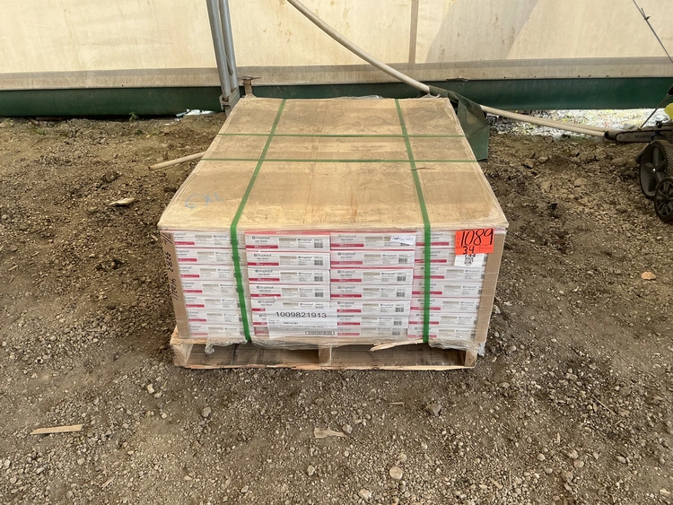 Used LIFEPROOF CHIFFON LACE OAK Flooring, Windows, and Doors Michigan US | Miedema Asset Management Group #1760591