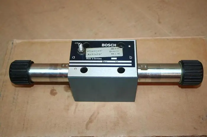 Used BOSCH 0 810 001 776 Valves/Fittings Michigan US | Ideal Machinery #606295