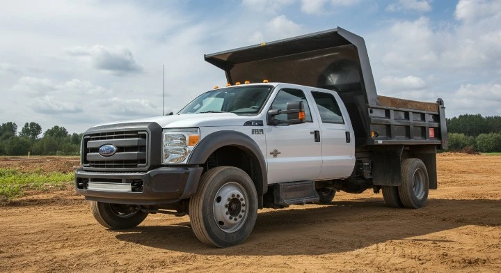 USED 2011 Ford F-550 DT