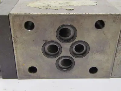 Wundfluh-Hydraulik AH32060L-52017 Hydraulic Valve Hand Lever