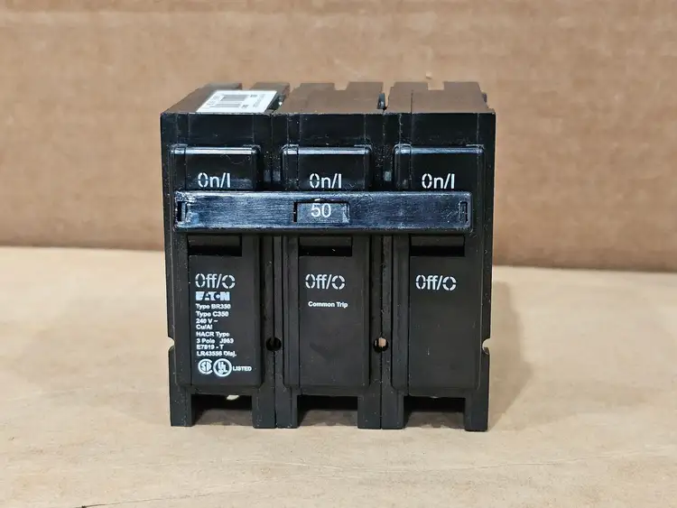Used EATON BR350 Switchgears British Columbia CA | Lenmark #913591