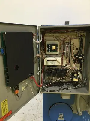 USED CINCINNATI MILACRON CDD-100