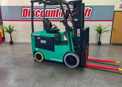 USED 2014 MITSUBISHI FBC25N2