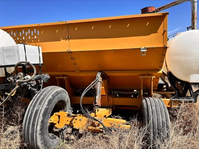 Used _UNKNOWN_ _UNKNOWN_ Planters Idaho US | Tri-Steel Manufacturing #1557159