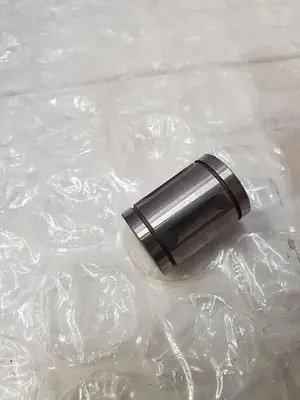 THOMSON 201-038 BALL BUSHING LINEAR BEARING