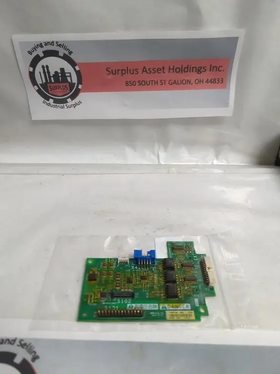 Used SCHNEIDER ELECTRIC PN072131P902 Power Converters - Battery Chargers | Surplus Asset Holdings #1227441