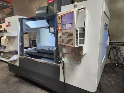 2015 HAAS VM-3 Vertical Machining Centers | SMS Engineering (4)