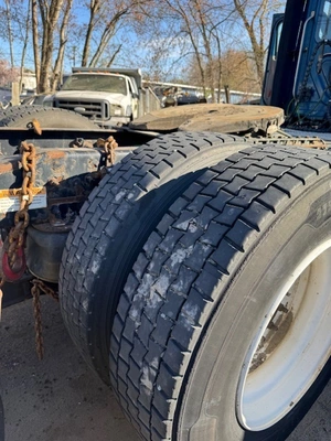 USED 2017 FREIGHTLINER CASCADIA