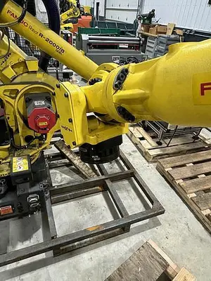 Used FANUC M-710IC/50 6 AXIS ROBOT WITH R-30IB CONTROLLER Robots | Harbor Machinery Inc. #1283375