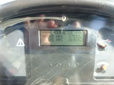 2011 Volvo G946