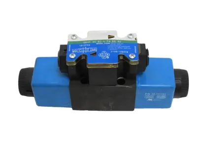 NEW VICKERS V-02-109573 DIRECTIONAL VALVE DG4V-3S-6C-M-FW-B5-60 V02109573
