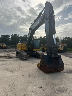Used 2017 DEERE 350G LC Excavators South Carolina US | BTM Machinery #1354405
