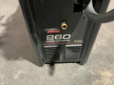 Used LINCOLN ELECTRIC POWER MIG® 260 MIG WELDER Mig Welders Michigan US | Miedema Asset Management Group #1424994