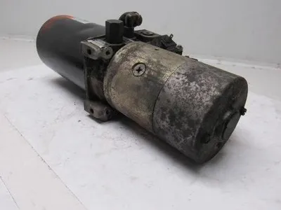 John S. Barns Corp 8592 Motor & Pump Assembly From a Raymond 019-E6OL Fork Lift