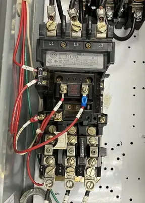 Used ALLEN BRADLEY 512-BDB-6P-24 Starters | Surplus Asset Holdings #1205230