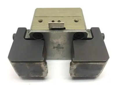 Used Destaco Double Wedge Parallel Grippers High Impact Robot Parts Michigan US | Maverick Industrial Sales #1398300