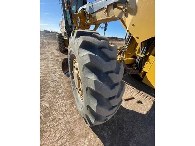 2017 Caterpillar 12M3AWD