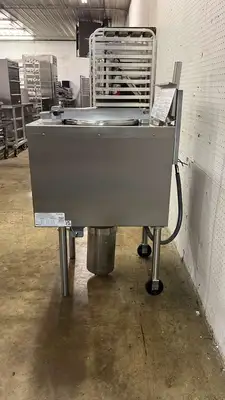 Used Winston _UNKNOWN_ Cookers / Coolers / Fryers Illinois US | Falcon Restaurant Supply #1414187