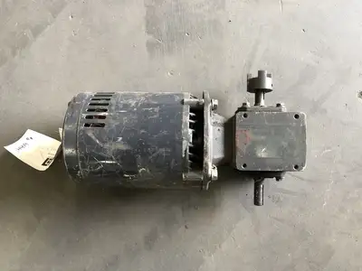 USED DAYTON 4Z007D