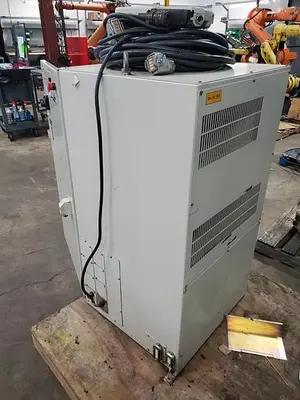 USED 2005 YASKAWA MOTOMAN HP6