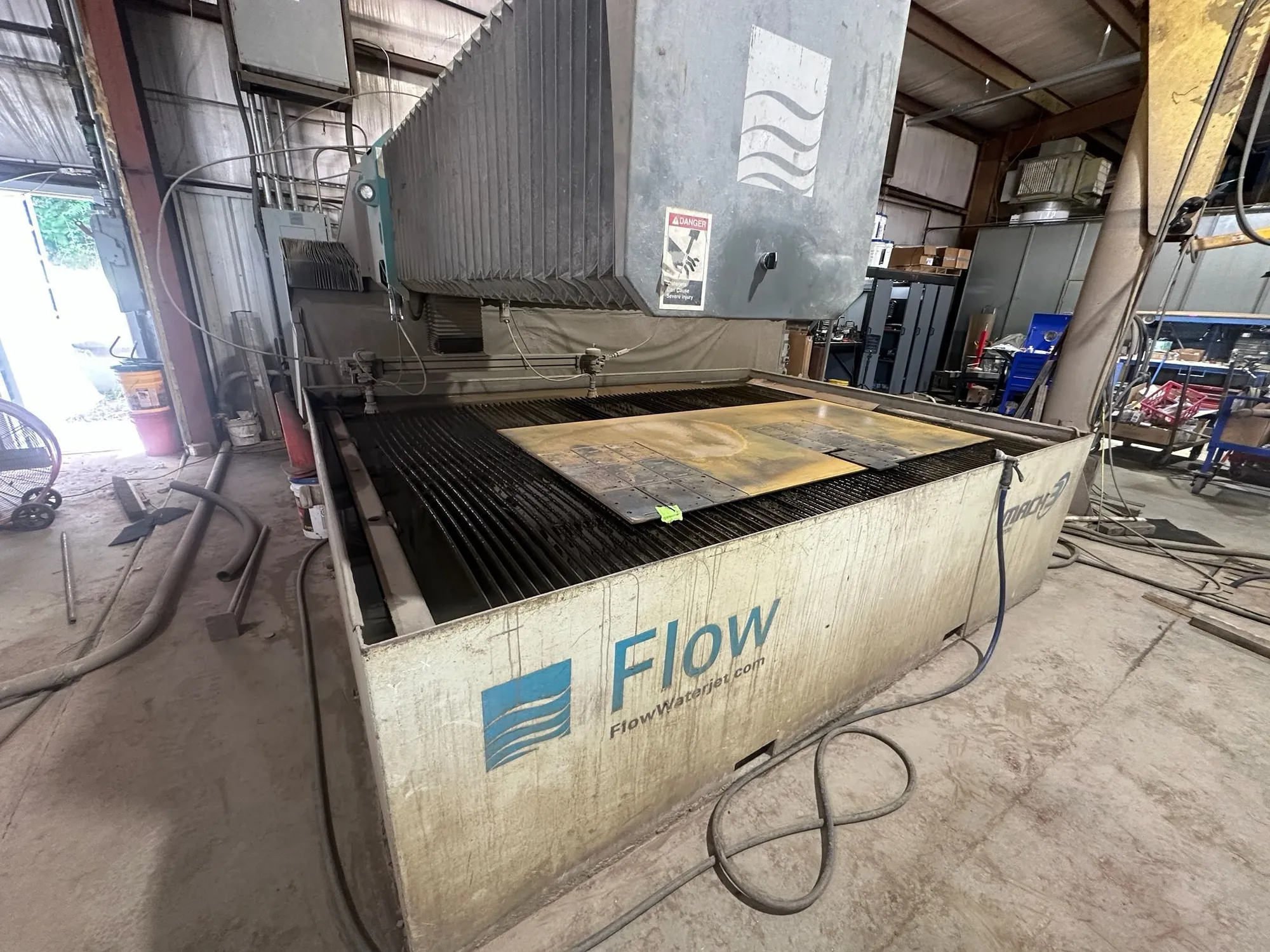 Used 2011 FLOW MACH 3 3020B Waterjet Cutters Arkansas US | Used Fab Machines #1480515