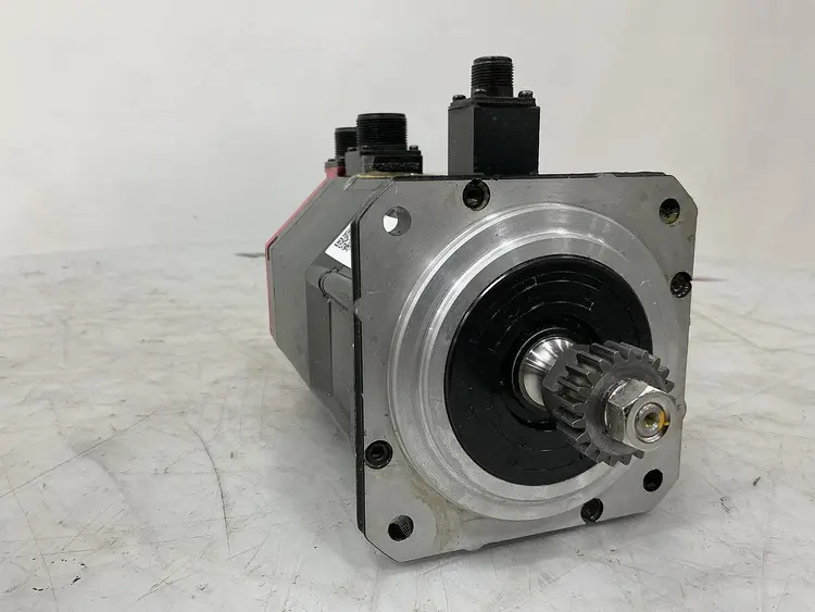 Used 1996 FANUC AM6/3000 Servo Motors Michigan US | Ideal Machinery #693008