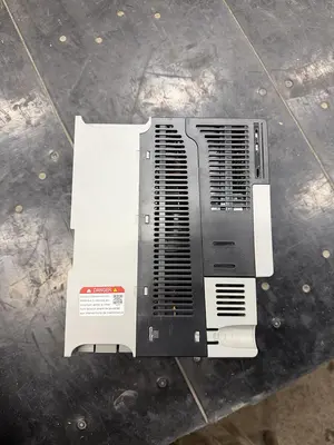 USED ALLEN-BRADLEY 25B-E9P9N104