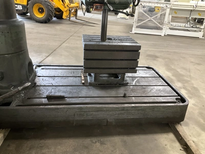 Used _UNKNOWN_ _UNKNOWN_ Radial Drills Michigan US | Miedema Asset Management Group #1324314
