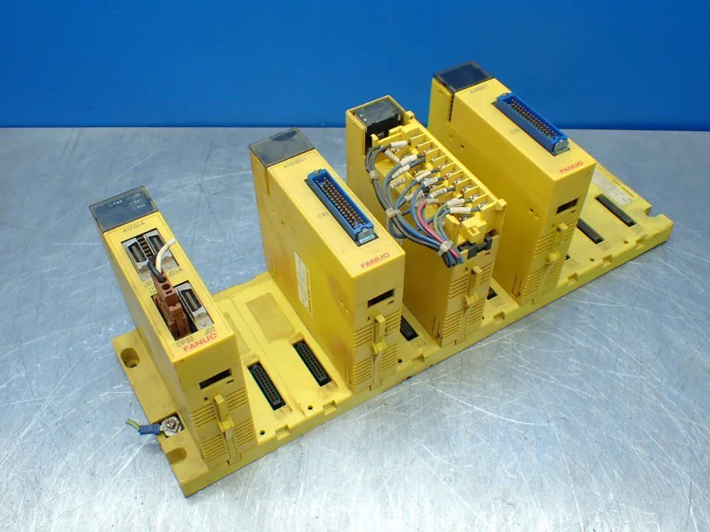 Used FANUC A03B0807C001 PLC Chassis Ohio US | HGR 24 #911382