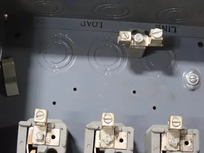 Used WADSWORTH ELECTRIC 8763N Disconnects Ohio US | HGR 24 #785464