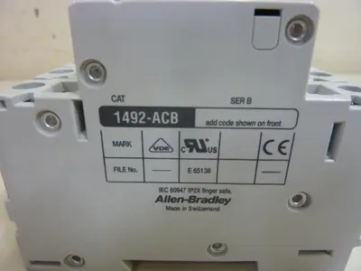 USED ALLEN BRADLEY 1492-CB3/G100 SER C