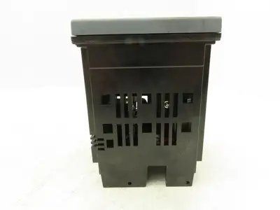 Honeywell DC2500-EE-1000-200-00000-E0-0 Universal Digital Controller 90-250VAC