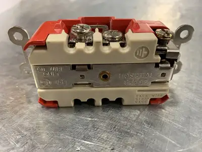 20 Amp Receptacle GRA