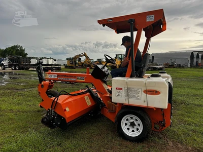 Used 2022 LAYMOR SM300 Mechanical Sweepers Florida US | Intrac Machinery #1568783