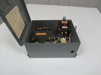 Square D SK5271U Power Transformer 1.0kva 600VAC Pri 230/460V Sec 115V