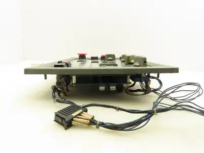 Okuma E0105-566-103-2 Operator Interface Control Panel