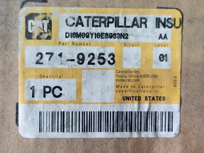 NEW CATERPILLAR 421-9047