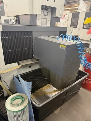 USED 2018 MITSUBISHI MV-2400R