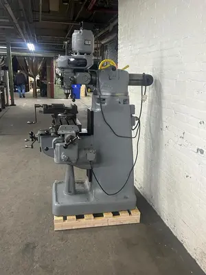 Bridgeport 9" x 32" 1/2 HP, 6-Speed Ram Type Vertical Milling Machine
