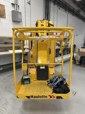 HAULOTTE GROUP VERTICAL MAST AERIAL LIFT MODEL MODEL STAR 26J LESS THAN 100 HOUR