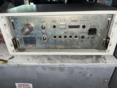 M Braun Glove Box System with Oxygen and H2O Analyzers Mb150b-G-1