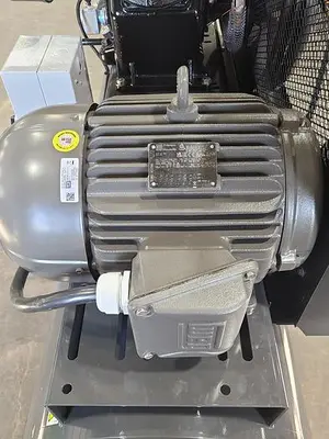 NEW AIR-MAX MAC-10304V120VHFF