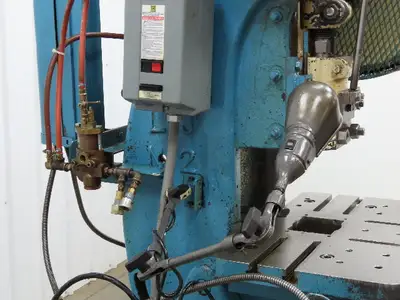 L&J No 2 Mechanical OBI Punch Press 18 Ton 2" Stroke 6" Throat 1.5Hp 3Ph