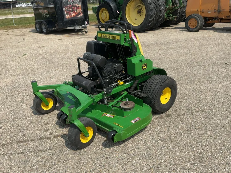 Used JOHN DEERE 661R EFI Mowers Michigan US | Miedema Asset Management Group #1210997